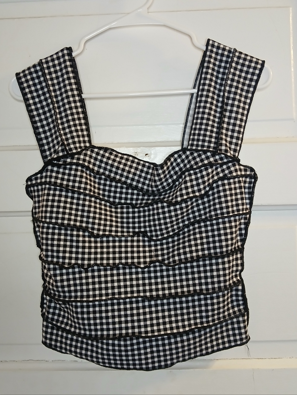 Shein Gingham Crop Top M Black White Check Ruffle Sleeveless Square Neck Stretch